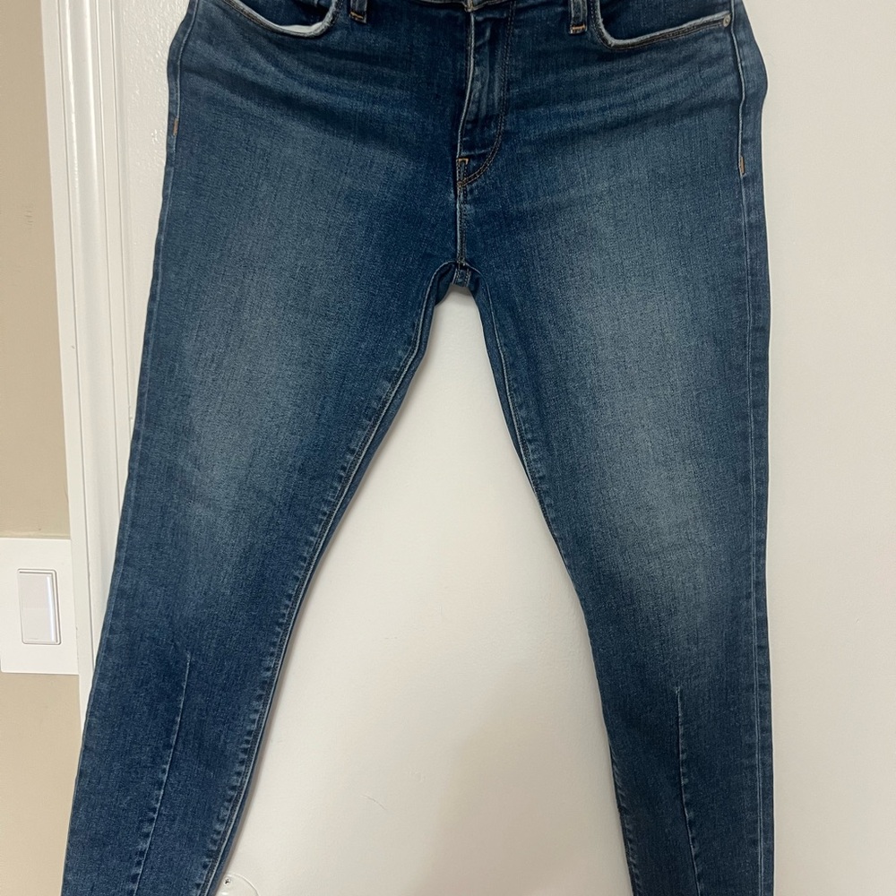 Hudson Jeans Blue Ankle Cropped Denim with front seam detail